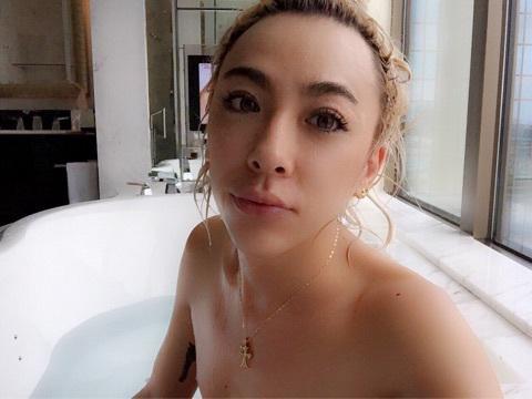 <GENKING>元彼の\u201cイケメン芸能人\u201dが顔出し出演・10年ぶり対面で号泣